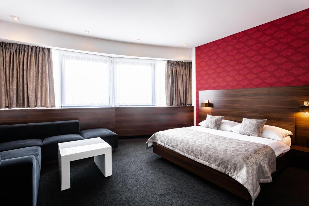 Tempus Club Garni Hotel Bratislava Esterno foto